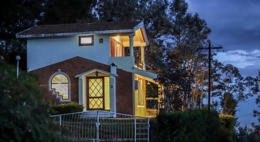 The Orange Home Kotagiri Bagian luar foto